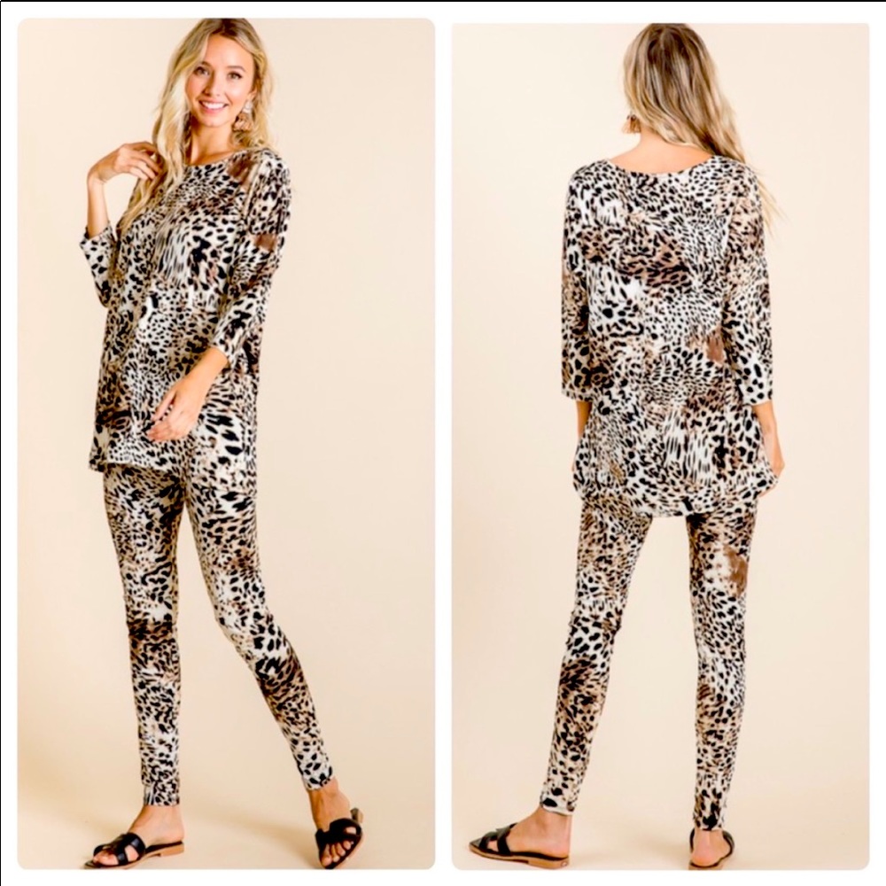 B8Two pieces4 price of one!🤎Leopard🤎Top+pants set! Gr8 price point-+style🤎